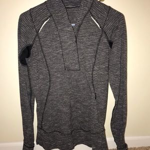 Lululemon Pullover